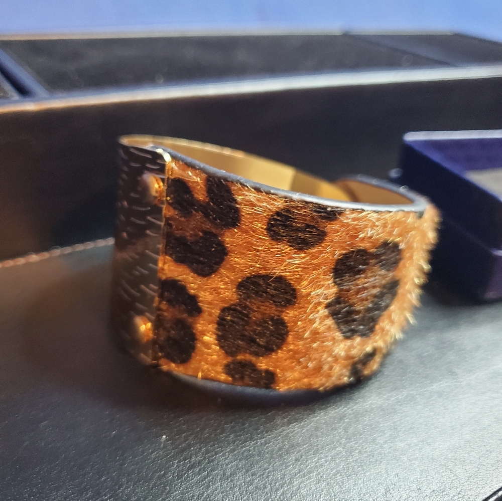 Bracelet - Picture 3 of 5